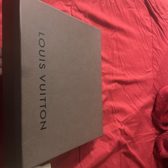 Louis Vuitton empty purse box with purse bag included - Picture 4 of 7